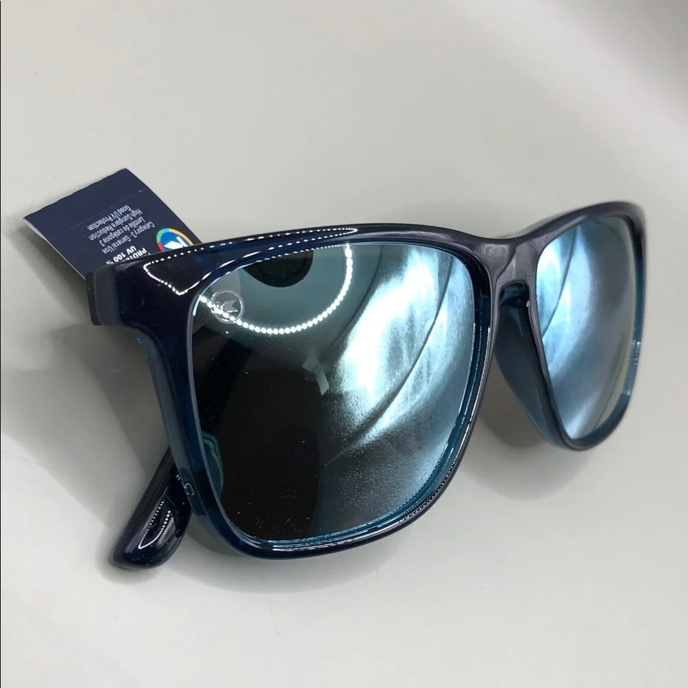 Knockaround fast lanes